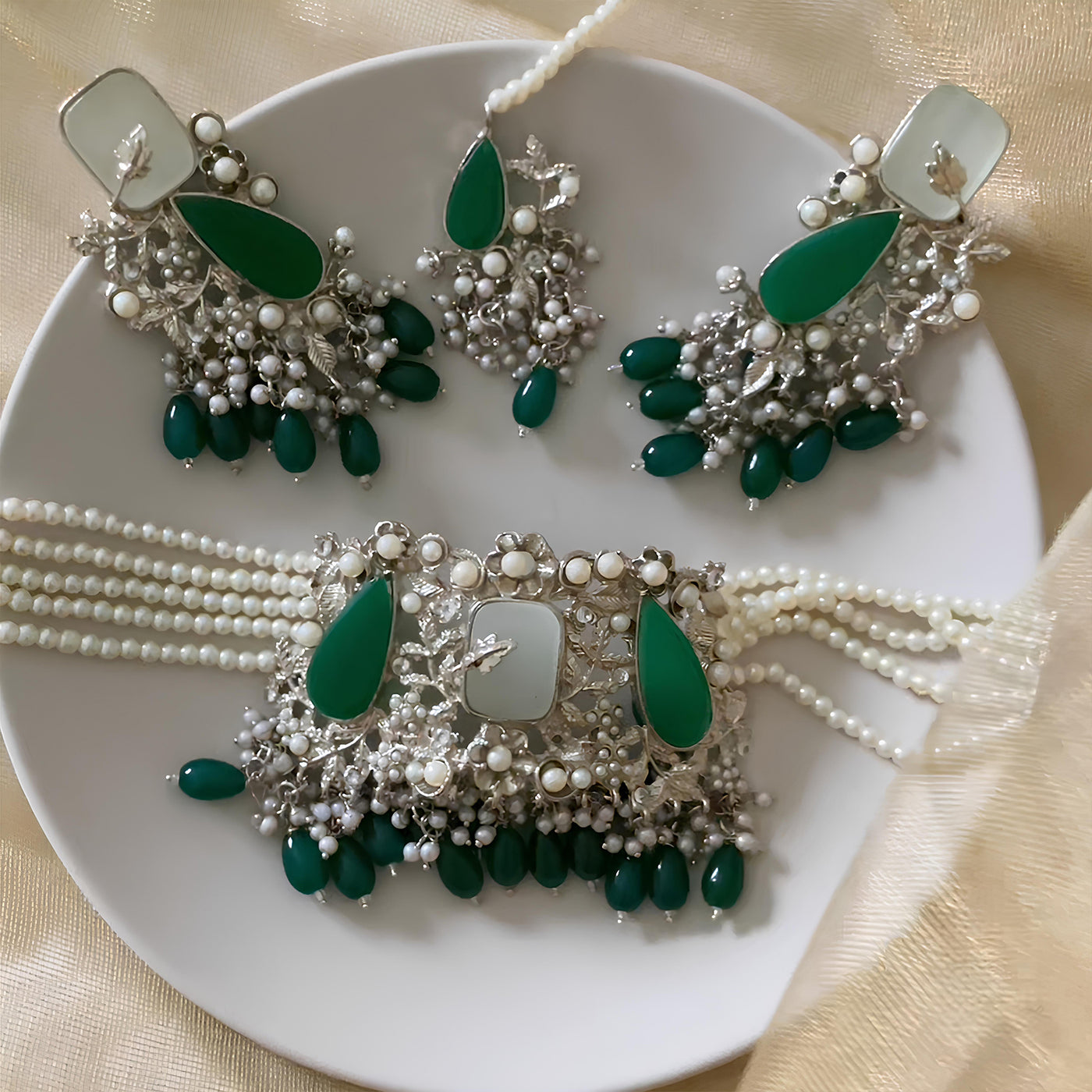 Emerald Pearl Enchantment Choker Set | CS-08