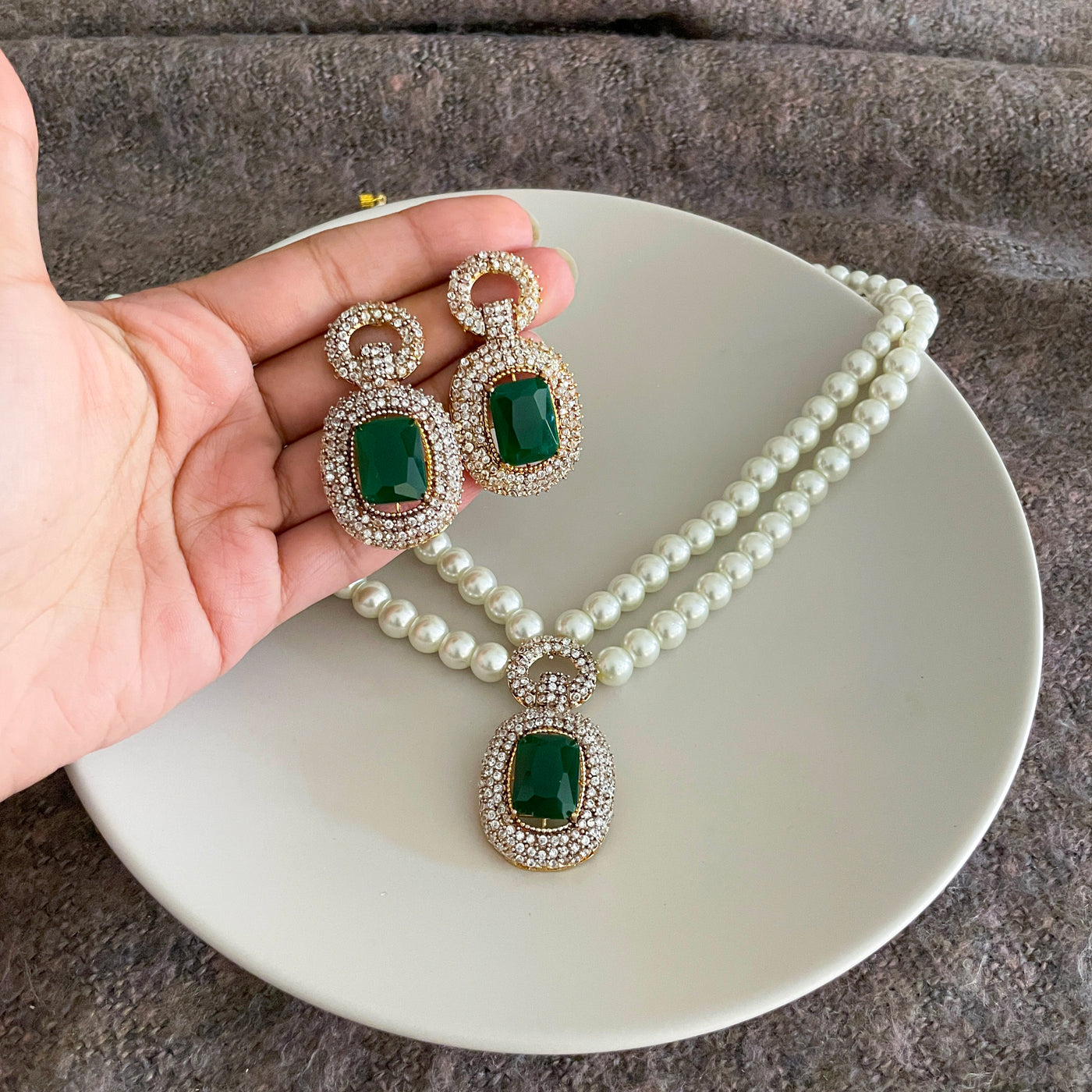 Dur-e-Husun Necklace Set | S-52