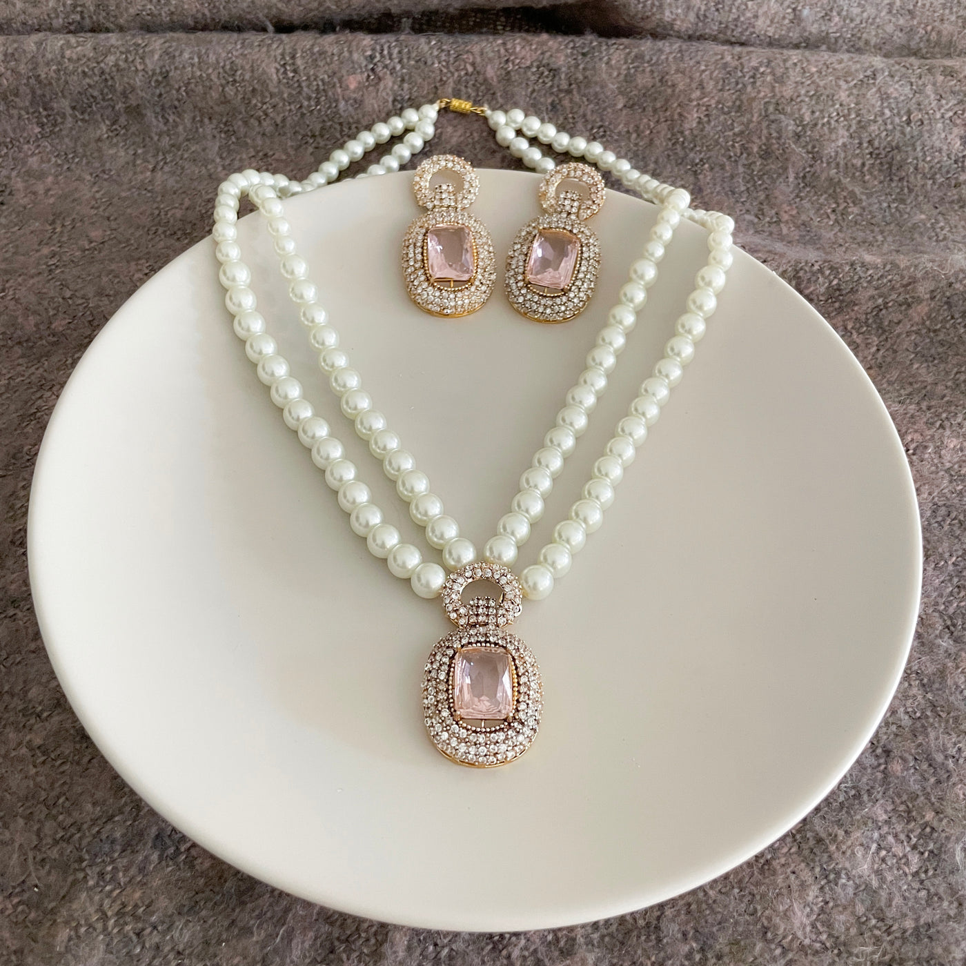 Dur-e-Husun Necklace Set | S-52