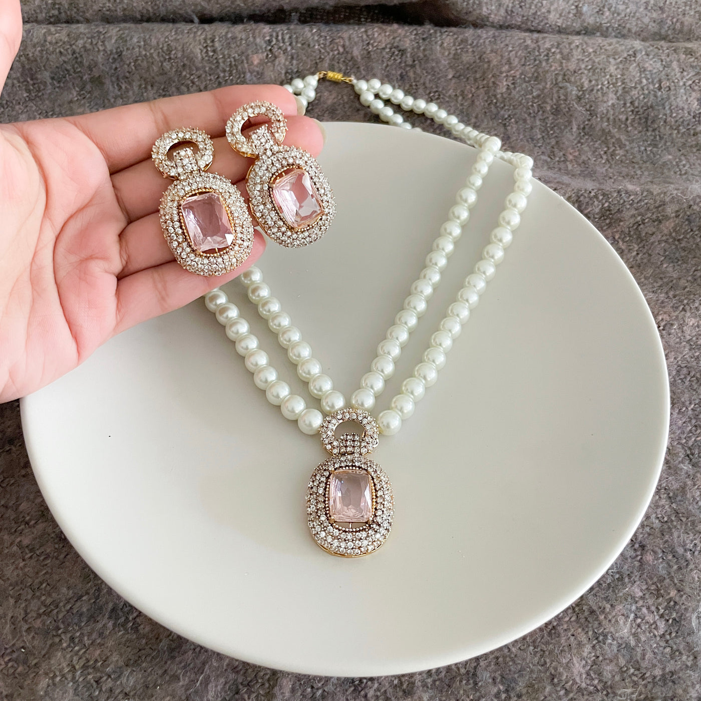 Dur-e-Husun Necklace Set | S-52