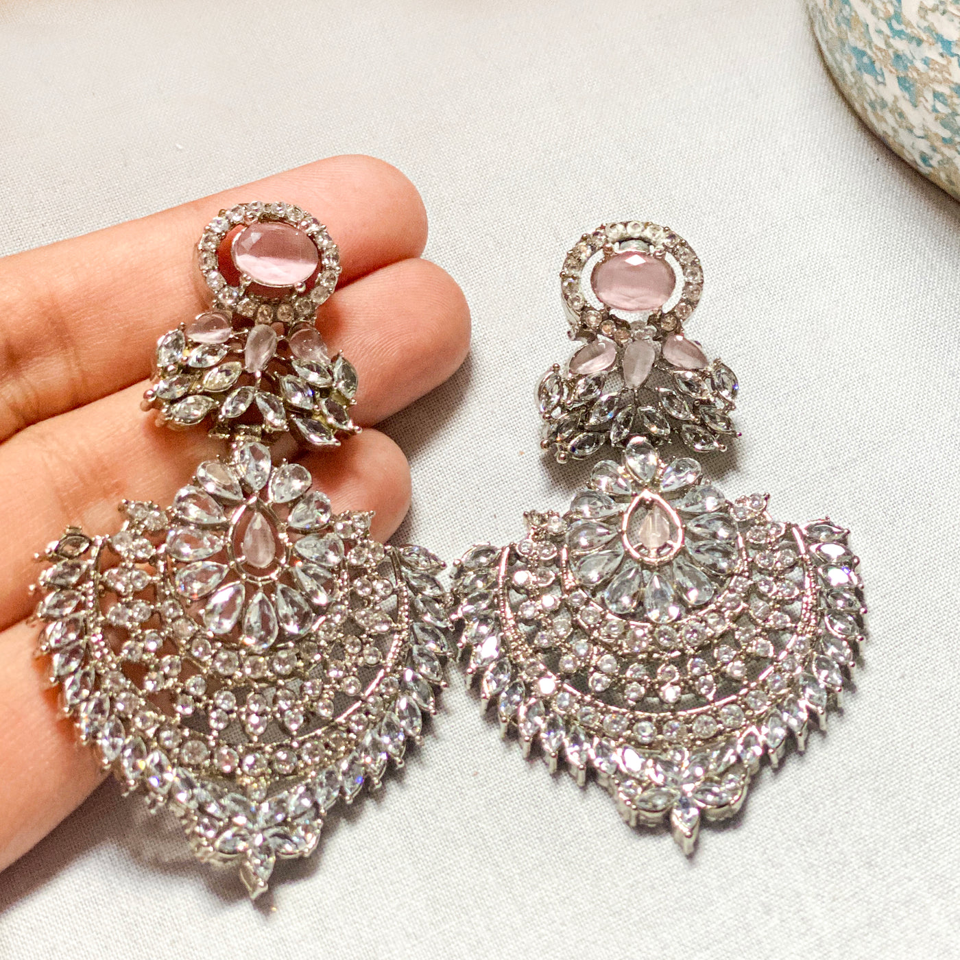Chandni Moonlight Glow Earrings | ER-84