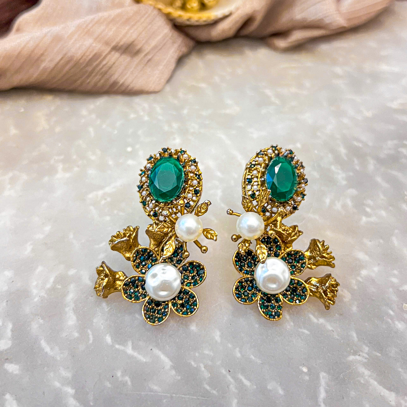 Chasm-e-Moti Earrings | ER-90