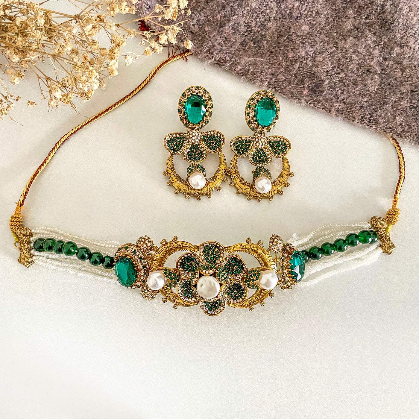 Rangreza Pakistani choker necklace set in emerald green - Indian wedding jewelry UAE