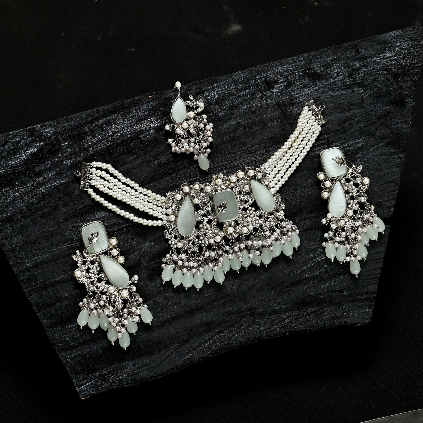 Emerald Pearl Enchantment Choker Set | CS-08