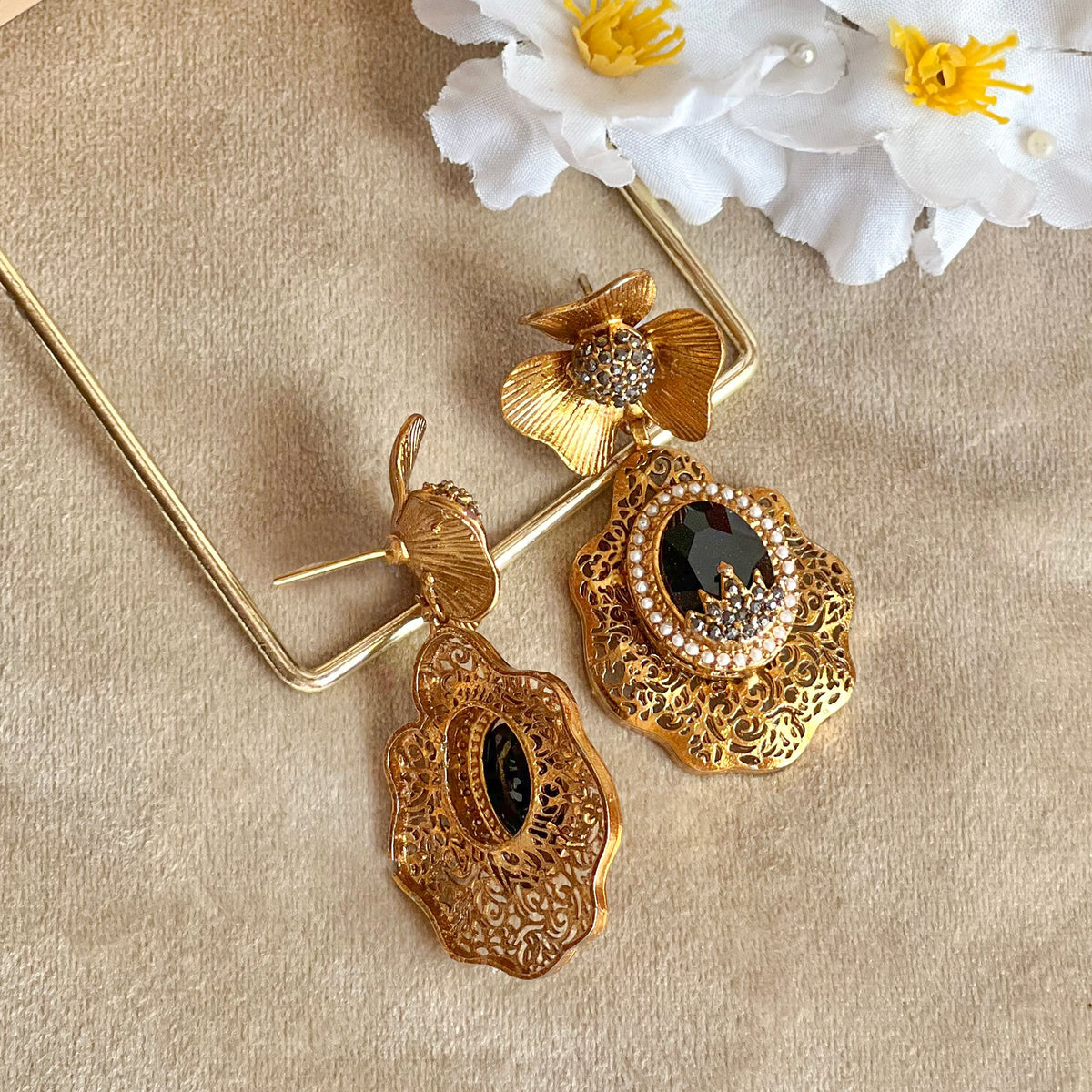 Zarqash Earrings - (ER-173)
